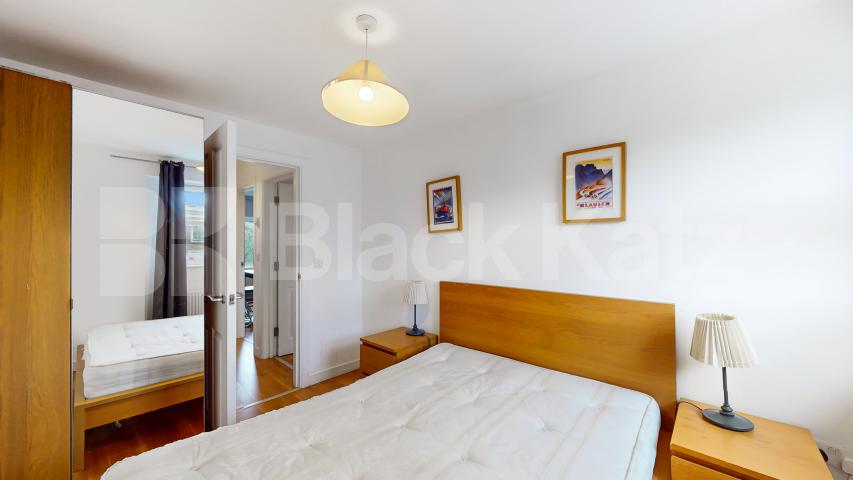 Refurbished Refurbished Two Bedroom Flat in Elegant Period Conversion Rochester Road, Camden
